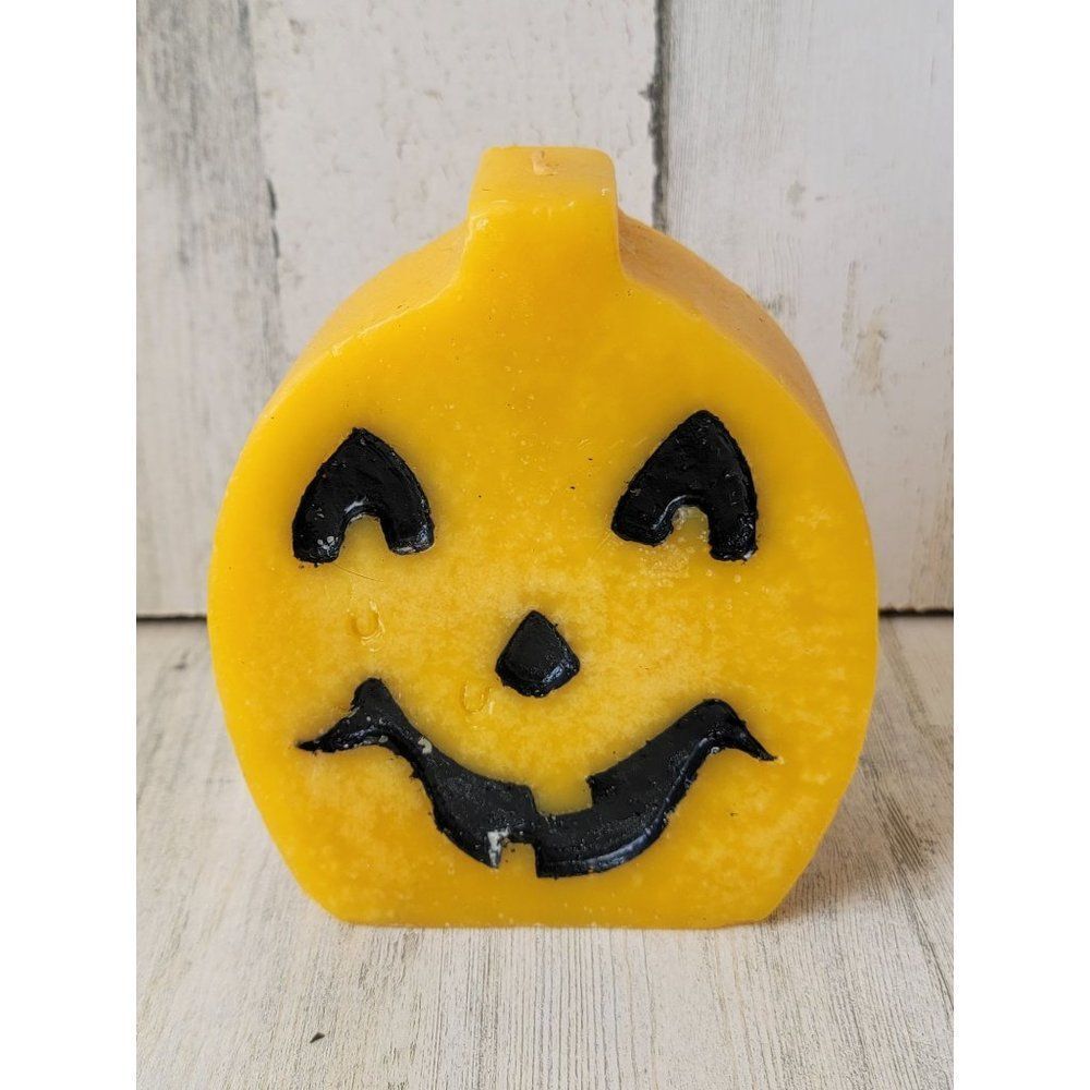 Pumpkin jack-o-lantern candle happy Halloween‎ home decor
